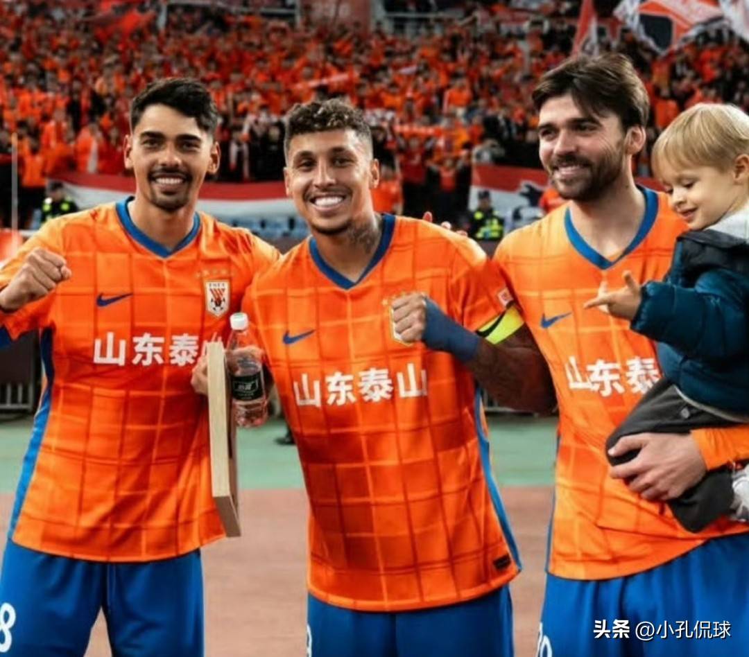 开云客户端-离谱！皇家马德里转会期伤情更新集结日皇家马德里备战国王杯，集结日山东泰山调整名单以备葡超