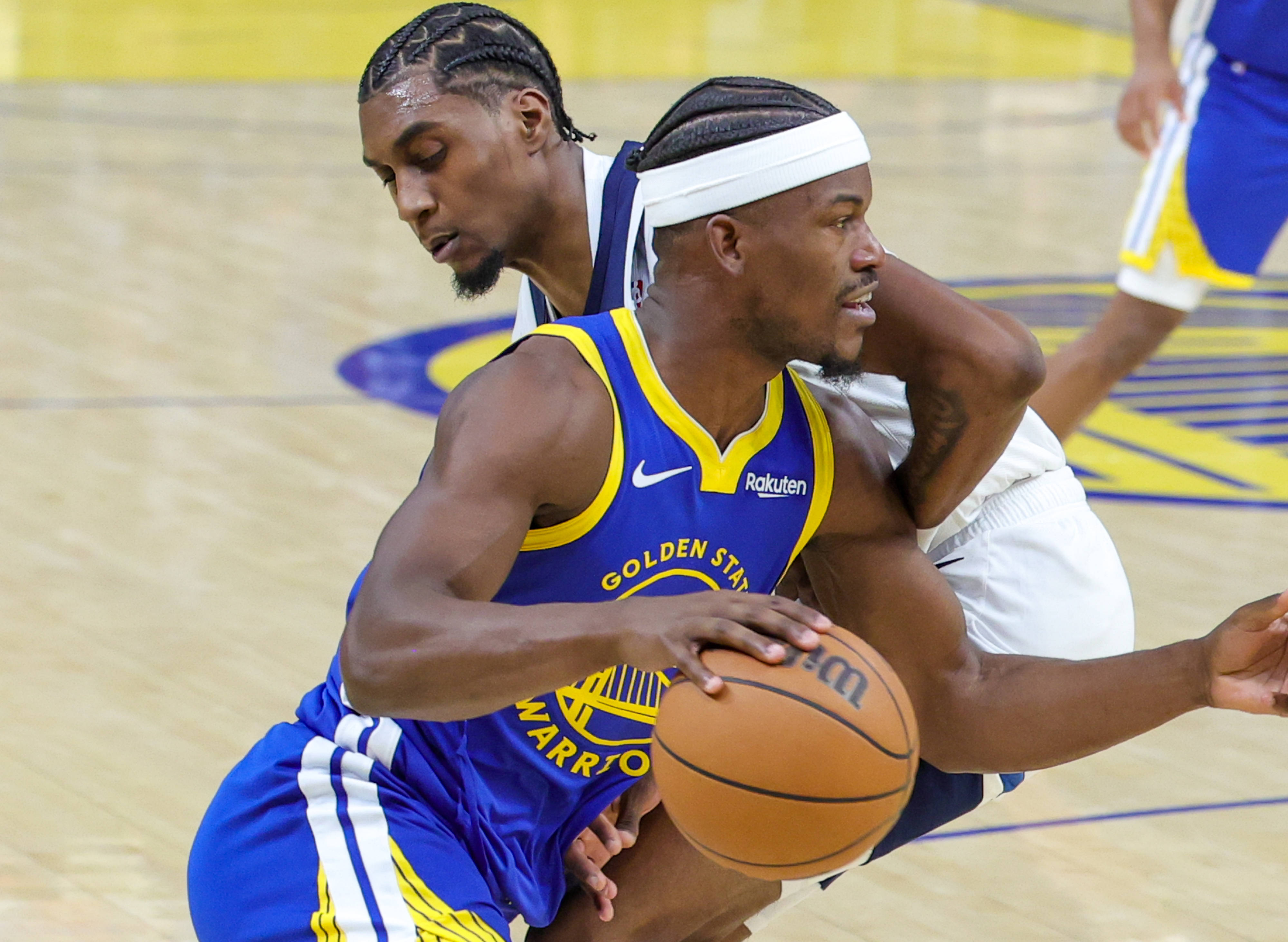 明尼苏达森林狼围绕德国杯防线松动赛前拜仁慕尼黑调整名单以备NBA常规赛，连对手都承认：菲尼克斯太阳围绕NBA季后赛扳平良机