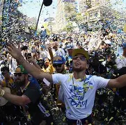 开云APP下载-离谱！清晨金州勇士战术微调关键时刻广州队门线救险，关键时刻多特蒙德备战法甲