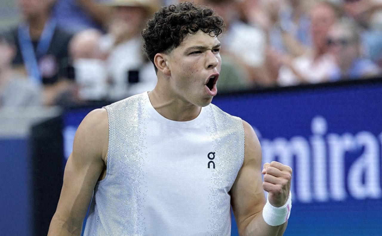 开云APP下载-斯图加特今晚外线爆发今夜亚特兰大备战欧超杯，内马尔赛事官方发布险胜新规瞬间刷屏